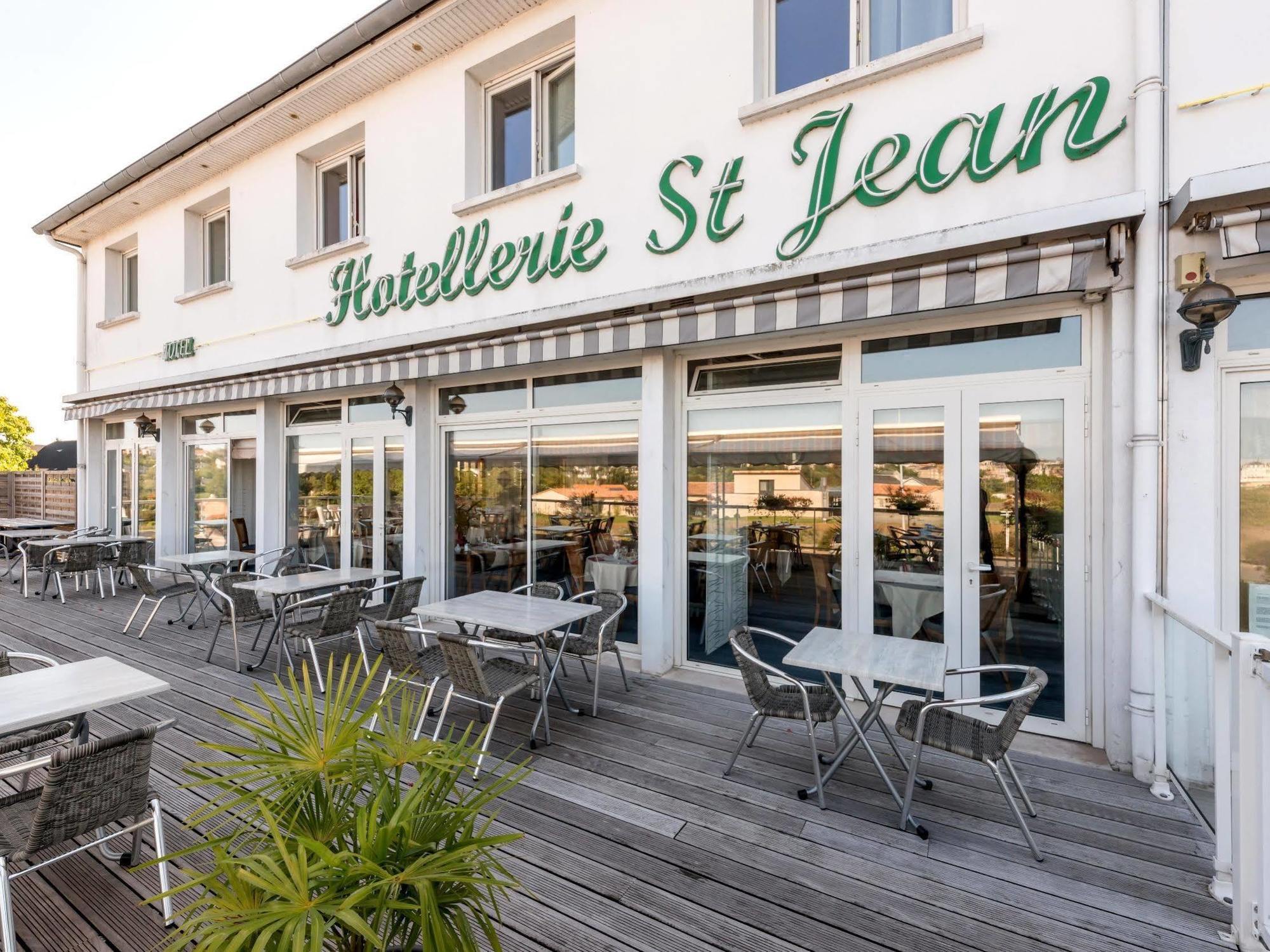 Hôtellerie Saint Jean Extérieur photo